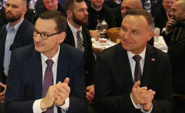 Co z wyjazdem polskich władz do Smoleńska? Szykowane są alternatywne scenariusze