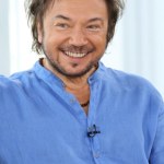 Co za sceny z Mietkiem Szcześniakiem. Po czterdziestu latach kariery nawet nie przypuszczał