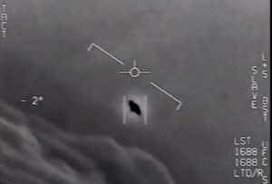 Co zawiera raport o UFO przygotowany przez Pentagon? 