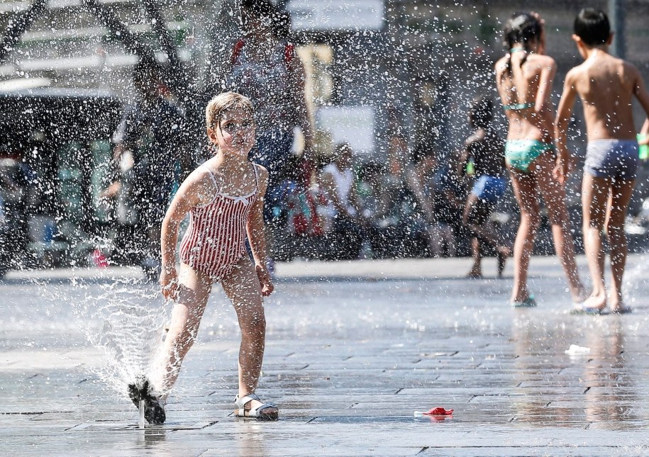 Co zrobić, by mieć mądrzejsze dzieci? To proste /JULIEN WARNAND /PAP/EPA