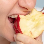 Codzienne jabłko – co naprawdę zmienia w twoim ciele?