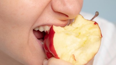 Codzienne jabłko – co naprawdę zmienia w twoim ciele?