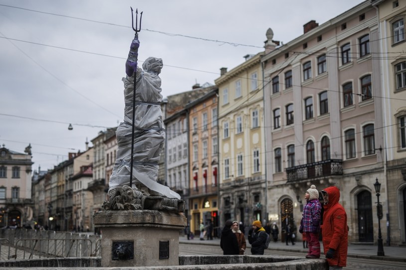 Codzienne życie w przygotowanym na atak Lwowie /ANADOLU AGENCY /Getty Images