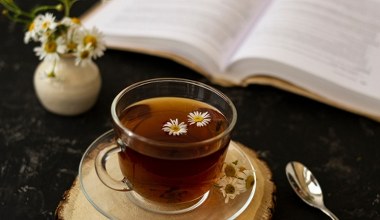 Codziennie przed pójściem spać, piła filiżankę herbaty rumiankowej. Efekt był zaskakujący