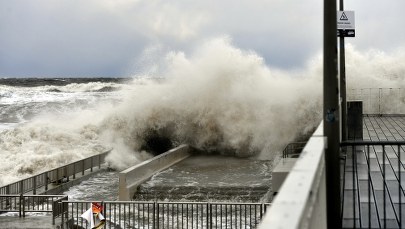 Cofka na Wybrzeżu. Promy do Szwecji odwołane 