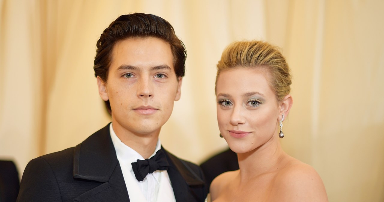 Cole Sprouse i Lili Reinhart /Matt Winkelmeyer/MG18/Getty Images for The Met Museum/Vogue /Getty Images