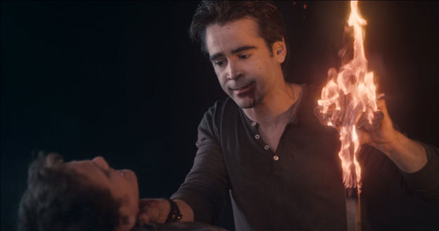 Colin Farrell w scenie z filmu "Postrach nocy" /materiały dystrybutora