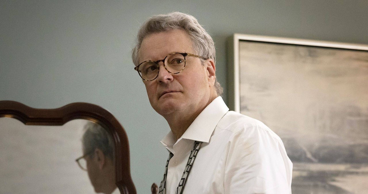 Colin Firth w serialu "Schody" /HBO Max /materiały prasowe