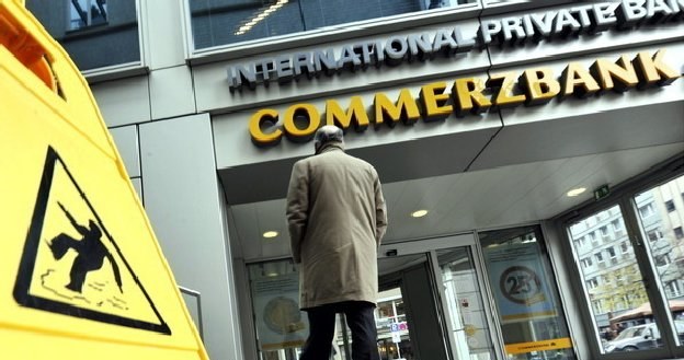 Commerzbank AG SA Oddział w Polsce zaprzestanie działalności /AFP