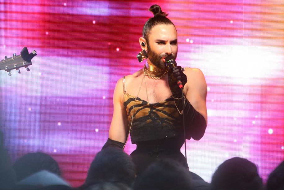 Conchita Wurst żegna się z konkursem Eurowizji /Richard Milnes/Shutterstock /East News