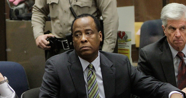 Conrad Murray na wtorkowej rozprawie w sądzie, fot.Pool &nbsp; /Getty Images/Flash Press Media