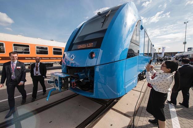 "Coradia iLint" może zrewolucjonizować regionalne przewozy pasażerskie nie tylko w Niemczech /AFP