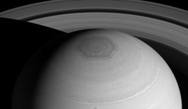 Coraz bliżej rozwikłania zagadki na Saturnie