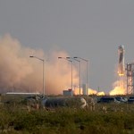 Coraz bliżej turystyki kosmicznej. 13 lot załogowy Blue Origin zakończony powodzeniem