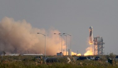 Coraz bliżej turystyki kosmicznej. 13 lot załogowy Blue Origin zakończony powodzeniem
