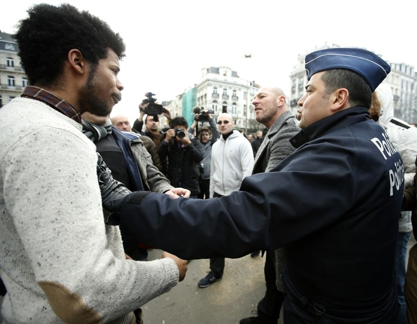 Coraz częściej dochodzi do incydentów z udziałem imigrantów /AP/FOTOLINK /East News