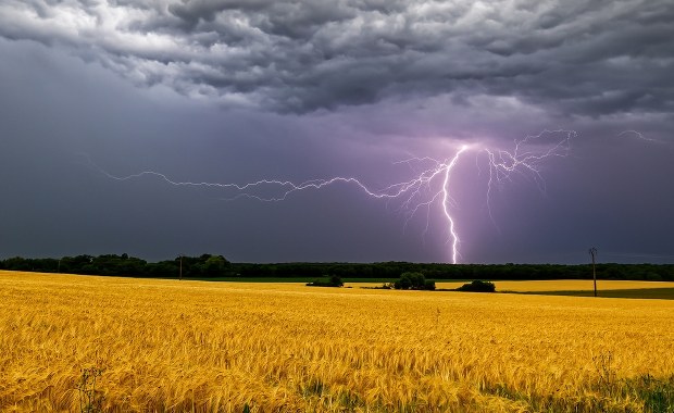 Coraz mniej burz w Polsce, ale są one gwałtowniejsze