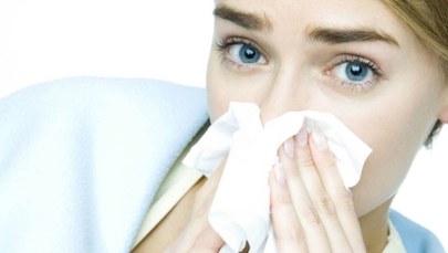 Coraz więcej alergików. Winne spaliny i chemia w jedzeniu i kosmetykach