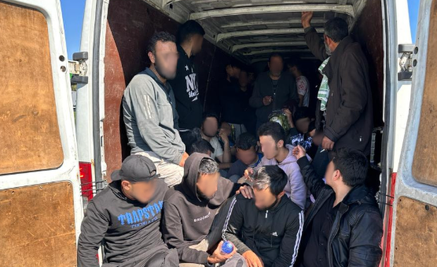 Coraz więcej cudzoziemców próbuje dostać się do Polski szlakiem bałkańskim 