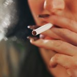 Coraz więcej kobiet choruje na raka płuc. Czym jeszcze grozi palenie papierosów?