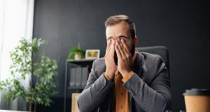 Coraz więcej L4 ze względu na zdrowie psychiczne. Najwięcej wystawiono w wakacje