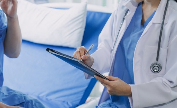 Coraz więcej mężczyzn w Polsce decyduje się na wazektomię