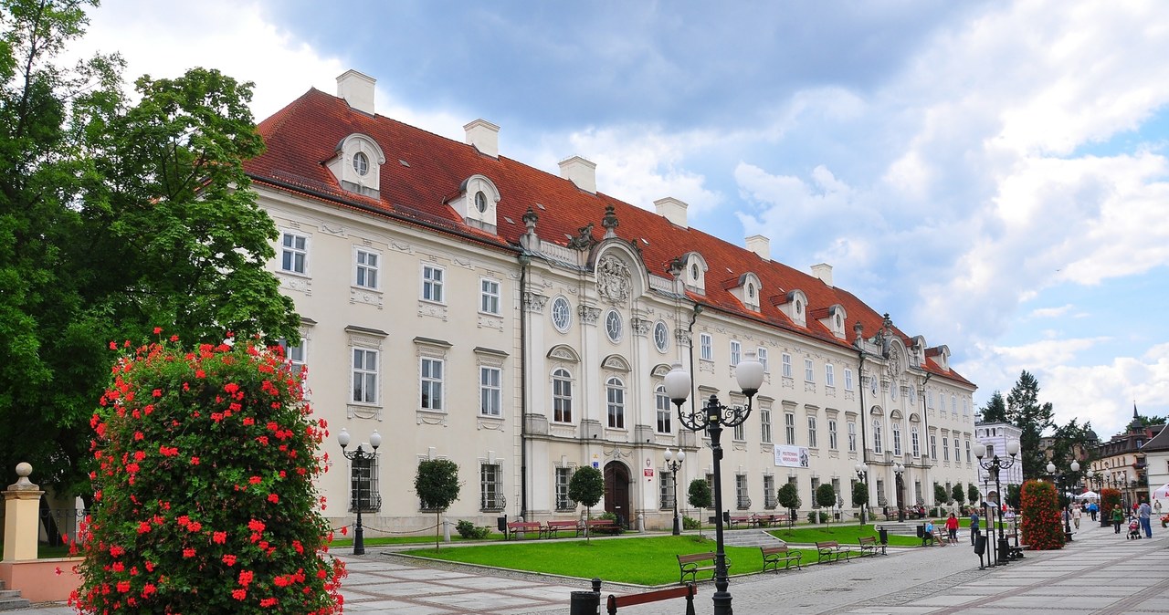 Coraz więcej osób decyduje się spędzać święta, wypoczywając w uzdrowisku. /East News