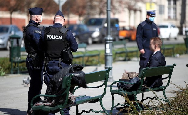 Coraz więcej Polaków łamie przepis o zgromadzeniach. Sypią się mandaty
