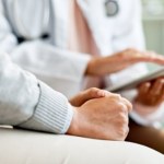 Coraz więcej zwolnień lekarskich z kodem "C". ZUS nie wypłaca zasiłku