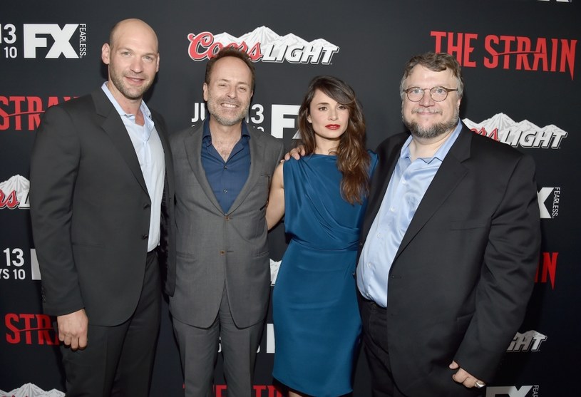 Corey Stoll, John Landgraf, Mia Maestro i Guillermo del Toro /Alberto E. Rodriguez /Getty Images