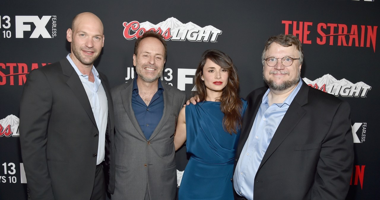 Corey Stoll, John Landgraf, Mia Maestro i Guillermo del Toro /Alberto E. Rodriguez /Getty Images