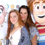 Córka Brooke Shields w sukni matki