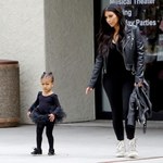 Córka Kim Kardashian ma własną stylistkę. Widać?