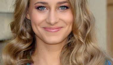 Córka znanej aktorki przed laty była gwiazdą seriali. Tak teraz wygląda