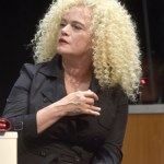 Kaszmir Figura Córki Figury wyprowadziły się od niej do małego mieszkanka. Nie mogła tak tego zostawić!