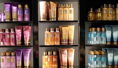 Coroczna promocja Victoria’s Secret powraca! Mgiełki i balsamy w świetnych cenach!