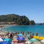 Coś atakuje turystów w kurortach. "Ból nie do wytrzymania". Co się dzieje?