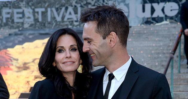 Courteney Cox zaręczyła się z Johnnym McDaidem! /Jamie McCarthy /Getty Images