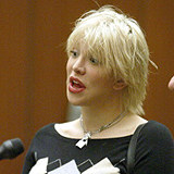Courtney Love podczas jednego z posiedzeń sądu /AFP