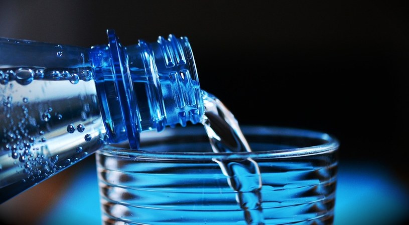 Cove prezentuje biodegradowalną alternatywę dla plastikowych butelek /Geekweek