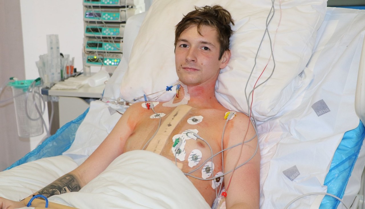 Covid-19 zniszczył mu serce. 26-latek wychodzi ze szpitala z nowym