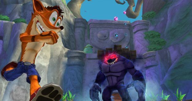 Crash Bandicoot biegnie na swoją imprezę urodzinową /Informacja prasowa