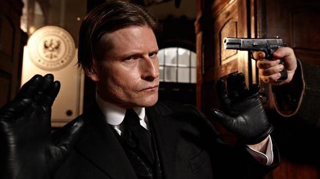 Crispin Glover jako dr Manfred Abuse w "Hiszpance" /materiały dystrybutora