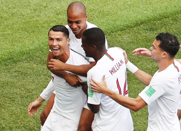 Cristiano Ronaldo po zdobyciu gola w meczu z Marokiem /SERGEI CHIRIKOV /PAP/EPA