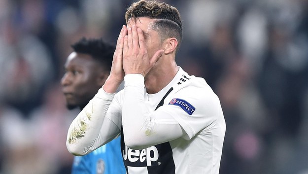 Cristiano Ronaldo podczas meczu Juventusu Turyn z Ajaxem Amsterdam /ALESSANDRO DI MARCO  /PAP/EPA