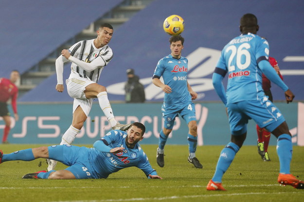 Cristiano Ronaldo w czasie meczu z Napoli /ELISABETTA BARACCHI /PAP/EPA