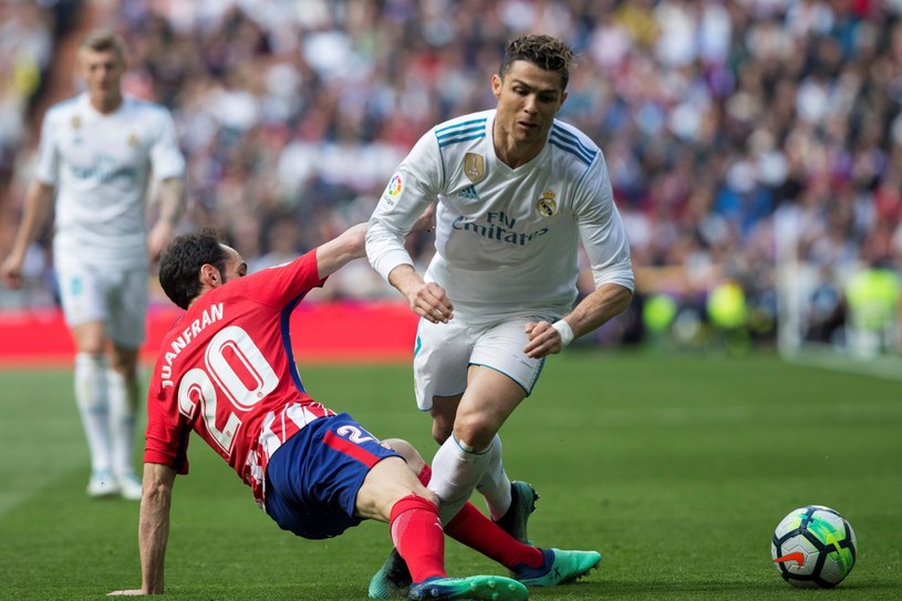 Real Madryt - Atletico Madryt 1-1 w Primera Division Cristiano Ronaldo w meczu z Atletico /PAP/EPA