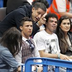 Cristiano Ronaldo z dziewczyną na meczu