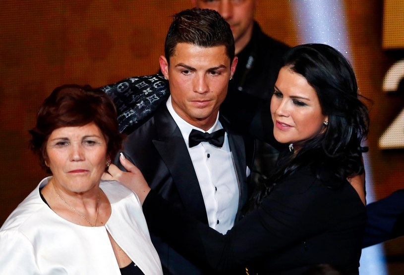 Cristiano Ronaldo z mamą Dolores Aveiro i siostrą Katią Aveiro /Agencja FORUM