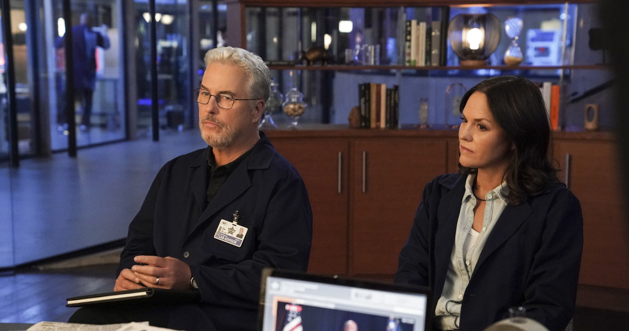 "CSI: Vegas": William Petersen i Jorja Fox /Sonja Flemming / ©2021 CBS Broadcasting Inc. All Rights Reserved. /FOX